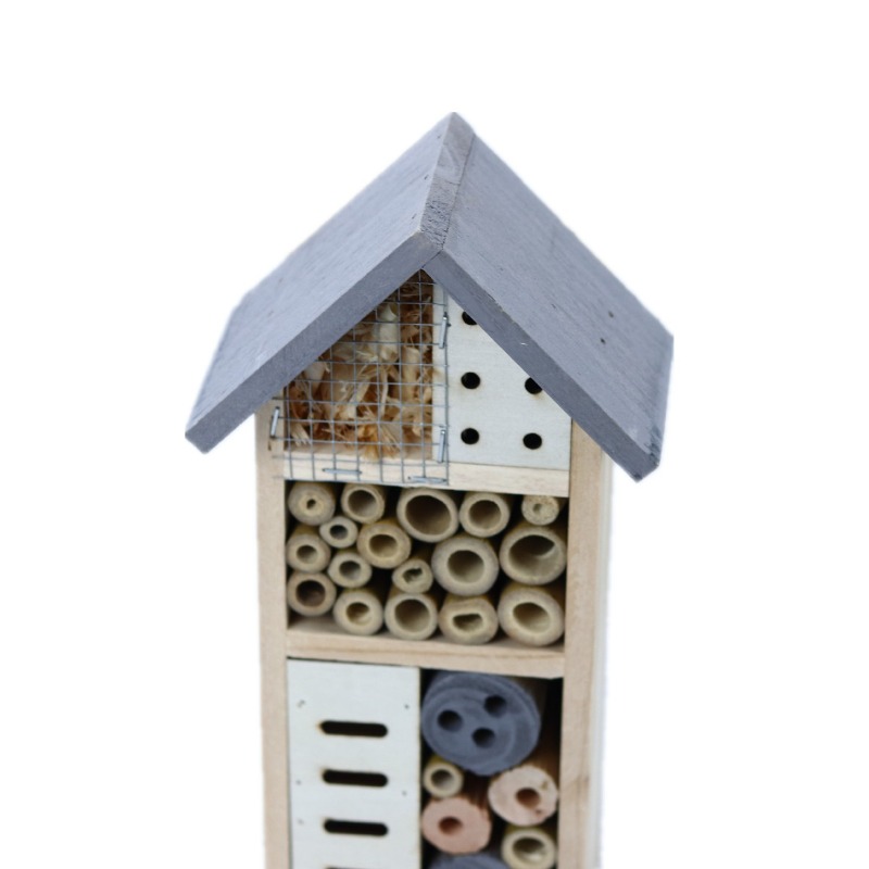 Hanging Wooden Insect Hotel, M - Insect Hotel Wood recension och pris